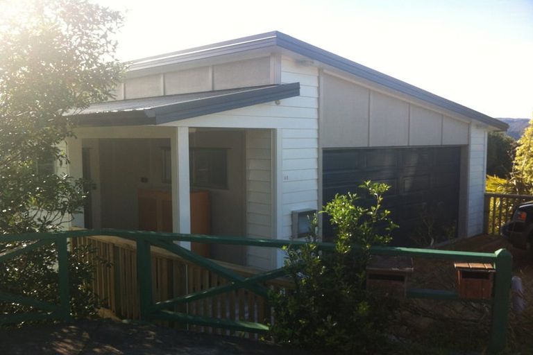Photo of property in 58 Miromiro Road, Normandale, Lower Hutt, 5010