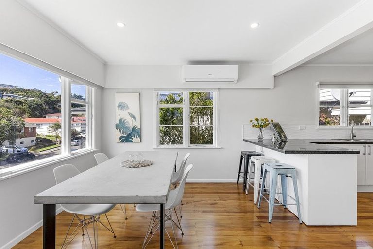 Photo of property in 103 Kenmore Street, Newlands, Wellington, 6037