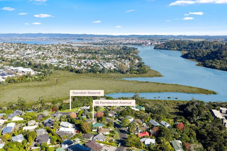 Photo of property in 56 Pemberton Avenue, Bayview, Auckland, 0629