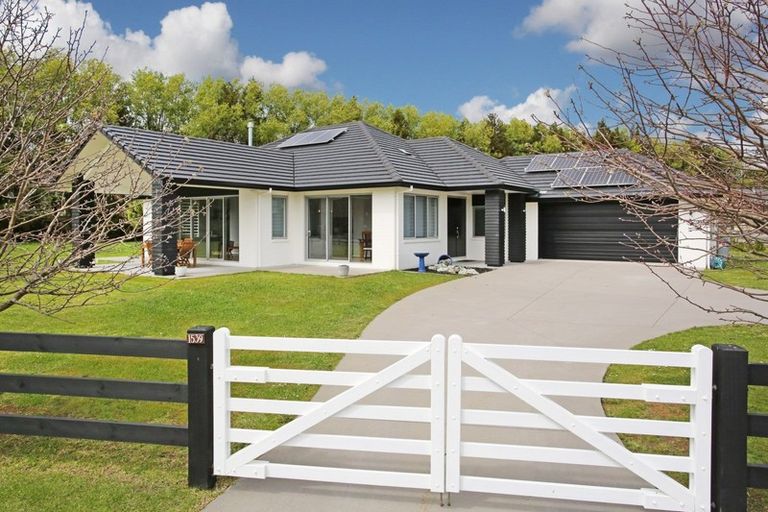 Photo of property in 1539 Waiuku Road, Waiuku, 2681