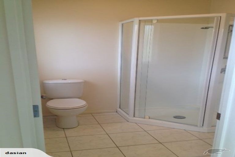 Photo of property in 1 Bernish Place, East Tamaki, Auckland, 2013