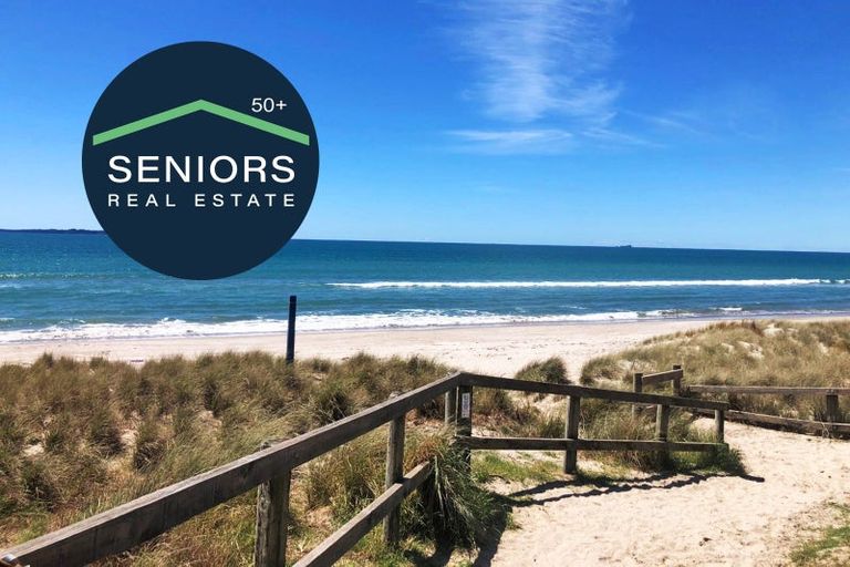 Photo of property in 11 Kamahi Crescent, Papamoa Beach, Papamoa, 3118