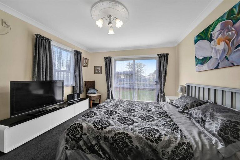 Photo of property in 40 Grey Street, Normanby, Hawera, 4614