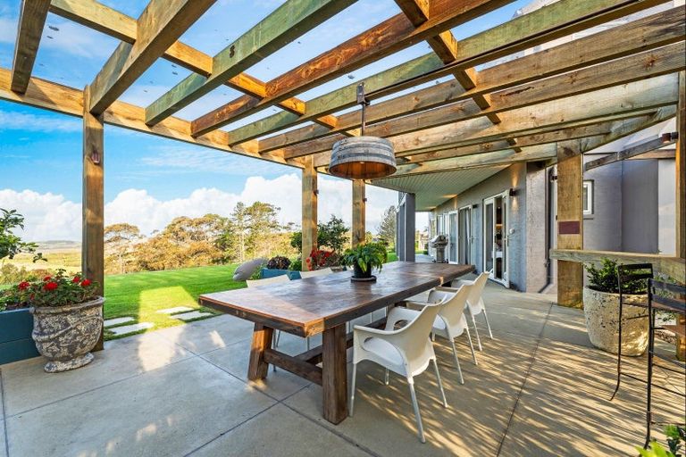 Photo of property in 191 Takatu Road, Tawharanui Peninsula, Warkworth, 0986