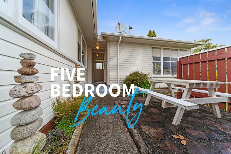 Photo of property in 7 Huriana Grove, Turangi, 3334