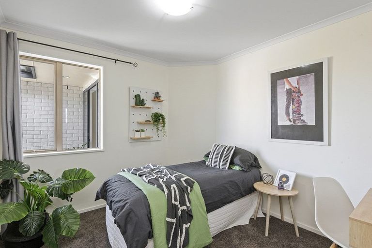 Photo of property in 11 Bernadette Street, Aidanfield, Christchurch, 8025