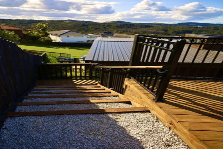 Photo of property in 11 Boutique Way, Orewa, 0931