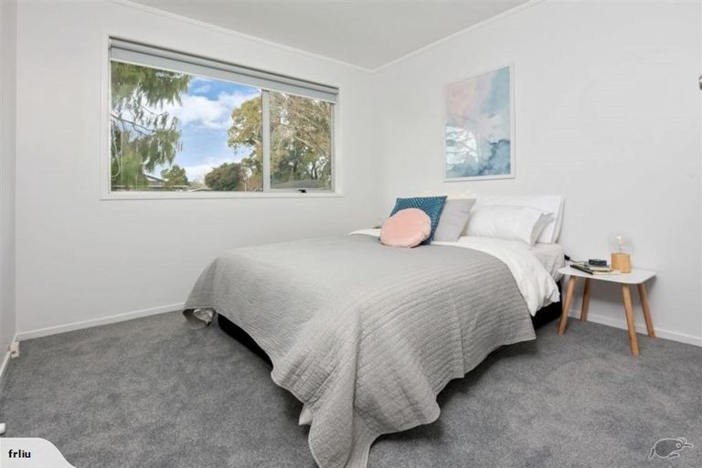 Photo of property in 4 Lyren Place, Half Moon Bay, Auckland, 2012
