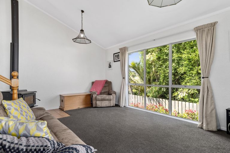 Photo of property in 32 Sherwood Street, Bellevue, Tauranga, 3110