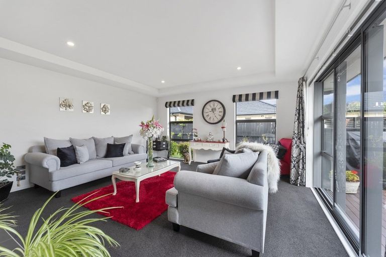 Photo of property in 5 Gilchrist Place, Kaiapoi, 7630