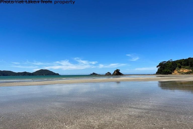 Photo of property in 105 Oakura Road, Oakura, Hikurangi, 0184