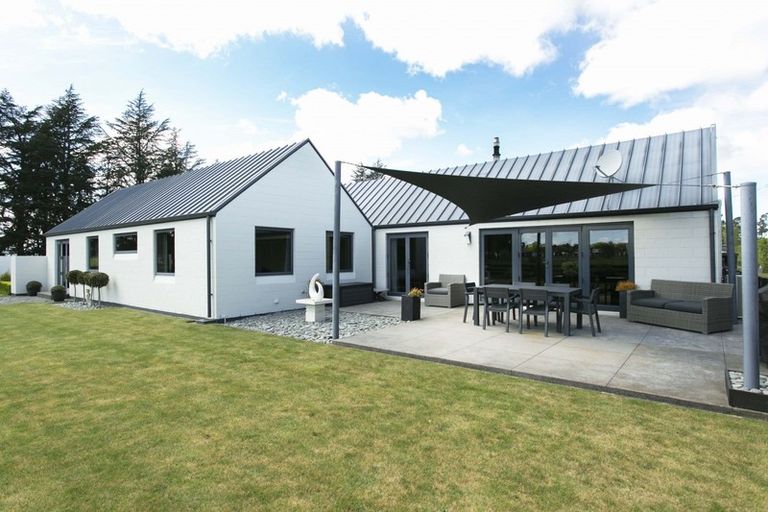 Photo of property in 39 Hinds Highway, Tinwald, Ashburton, 7775