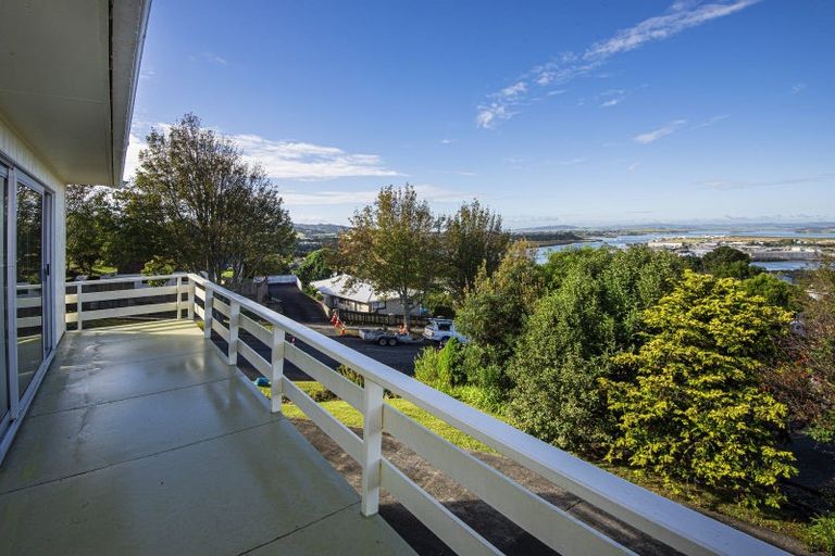 Photo of property in 28 Panorama Drive, Parahaki, Whangarei, 0112