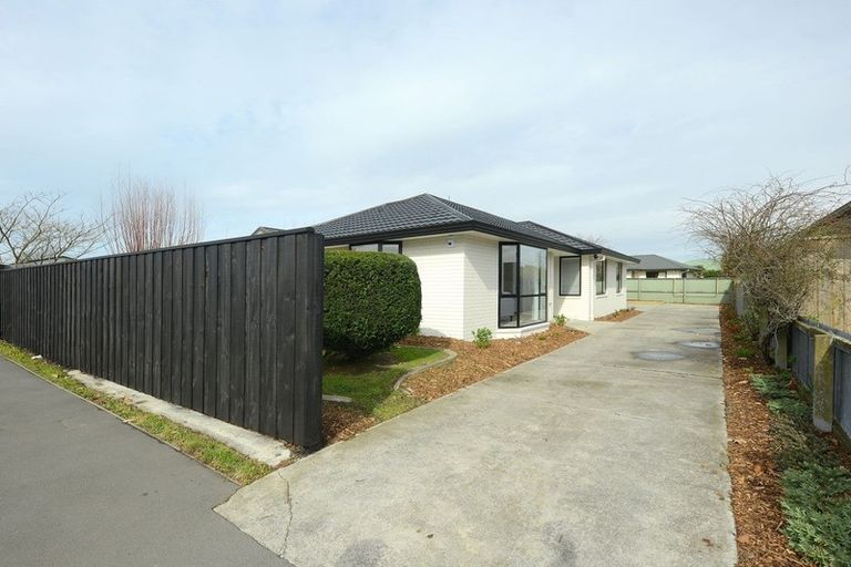 Photo of property in 162 Travis Road, New Brighton, Christchurch, 8083