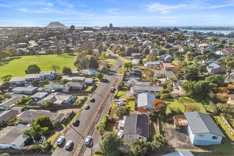 Photo of property in 9a Seymour Place, Bellevue, Tauranga, 3110