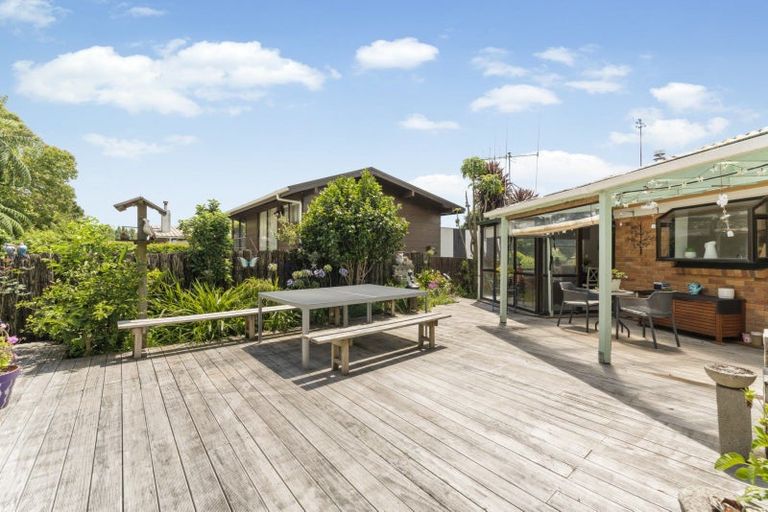 Photo of property in 47 Valley Road, Te Puke, 3119