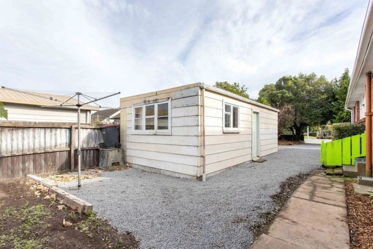 Photo of property in 1/436 Greers Road, Northcote, Christchurch, 8052