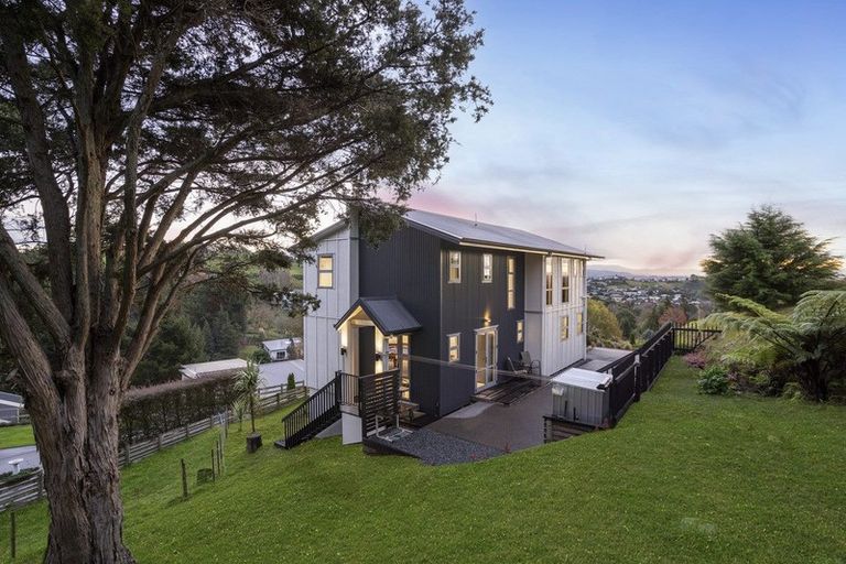 Photo of property in 15 Flight Valley Way, Welcome Bay, Tauranga, 3175