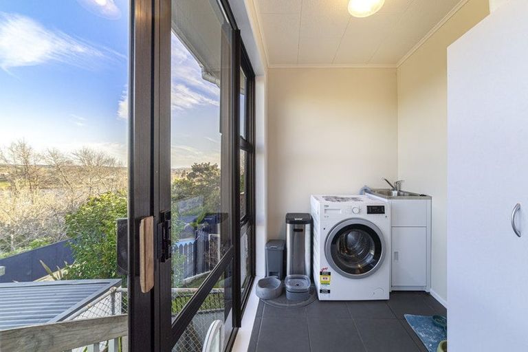 Photo of property in 52 Kimihia Road, Huntly, 3700