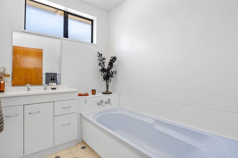 Photo of property in 12 Dunbarton Street, Redwood, Christchurch, 8051