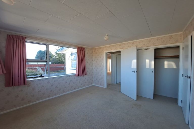 Photo of property in 43 Wynyard Street, Normanby, Hawera, 4614