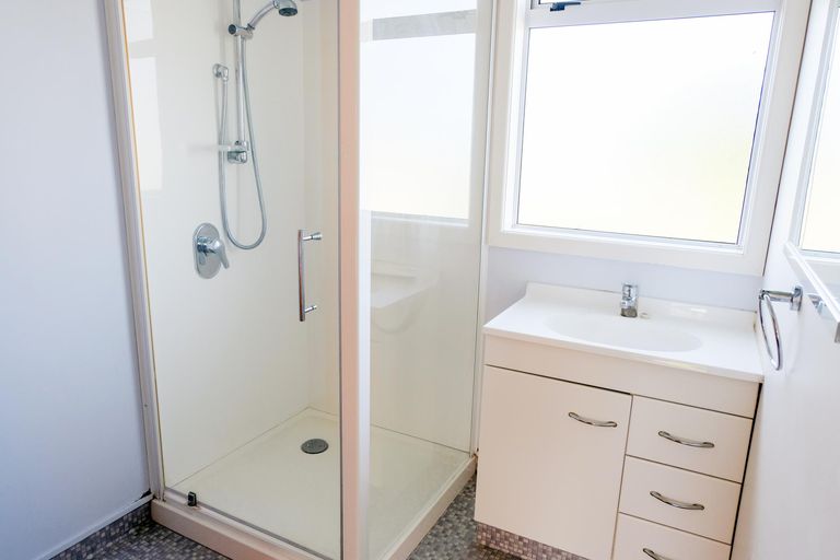 Photo of property in 21 Glendale Crescent, Holmes Hill, Oamaru, 9401