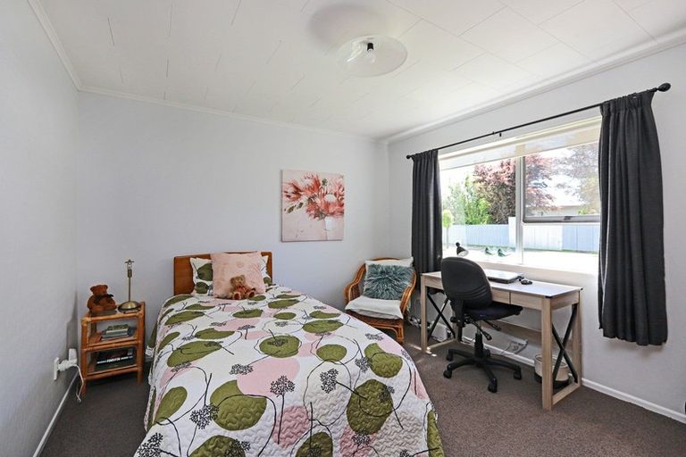 Photo of property in 2/84a Gloucester Street, Greenmeadows, Napier, 4112