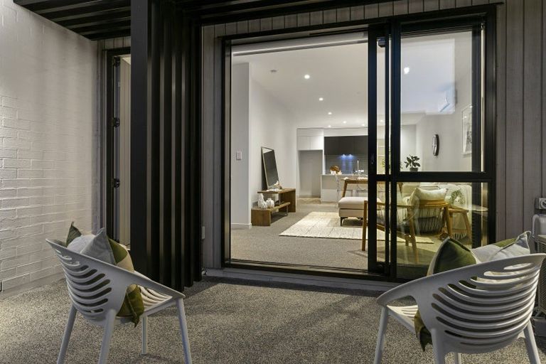 Photo of property in 28 Walter Merton Road, Hobsonville, Auckland, 0616