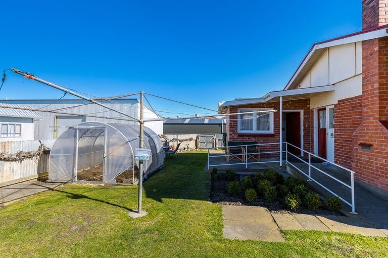 Photo of property in 49 Shearman Street, Waimate, 7924