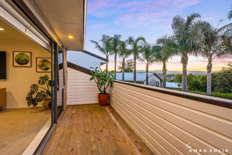 Photo of property in 6a Savoy Road, Glen Eden, Auckland, 0602