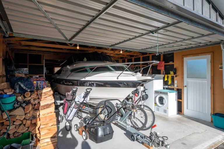 Photo of property in 13 Yasmin Lane, Kinloch, Taupo, 3377