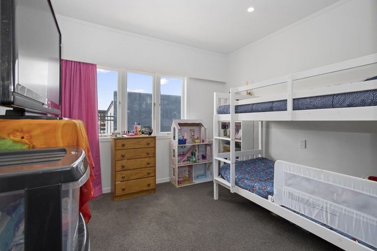 Photo of property in 68 Storey Avenue, Forest Lake, Hamilton, 3200