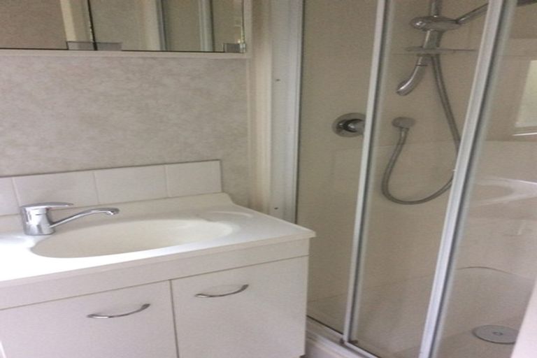 Photo of property in 347 Upper Drive, Greenhithe, Auckland, 0632