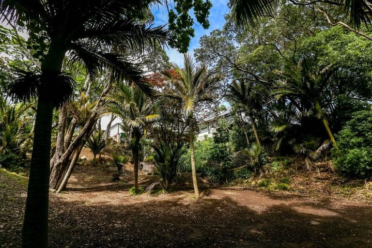 Photo of property in 8 Dorset Avenue, Westown, New Plymouth, 4310