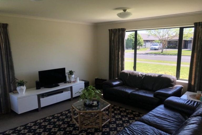 Photo of property in 41 Wentworth Drive, Rototuna North, Hamilton, 3210
