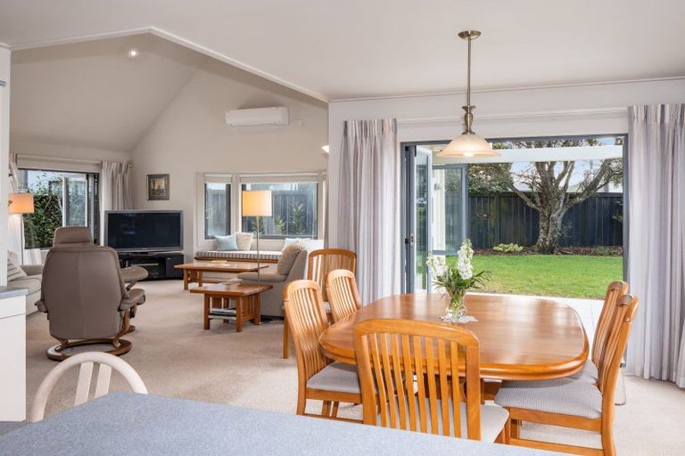 Photo of property in 24 Oceanbeach Road, Mount Maunganui, 3116