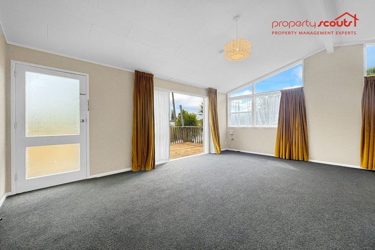 Photo of property in 5 Simpson Road, Ranui, Auckland, 0612