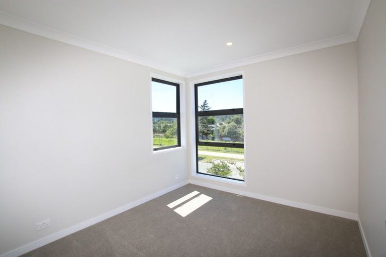 Photo of property in 23b O'meara Street, Swanson, Auckland, 0614