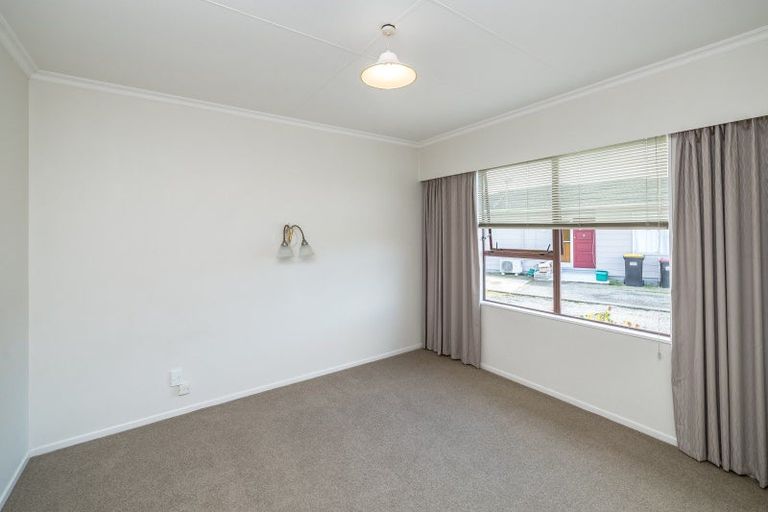 Photo of property in 2/38 High Street, Solway, Masterton, 5810