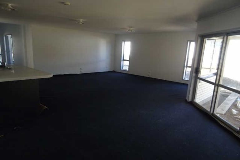 Photo of property in 30 Patatee Terrace, Baverstock, Hamilton, 3200