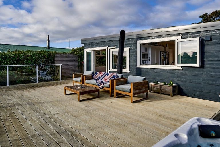 Photo of property in 6 Pa Road, Pukerua Bay, 5026