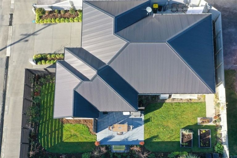 Photo of property in 16 Johnstone Street, Tinwald, Ashburton, 7700