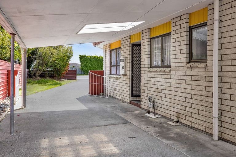 Photo of property in 206 Waihi Road, Hawera, 4610