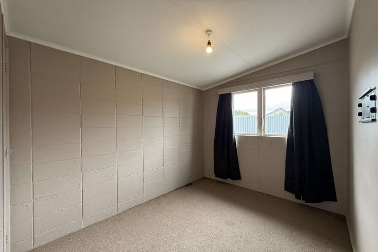 Photo of property in 2/571 Fergusson Drive, Trentham, Upper Hutt, 5018