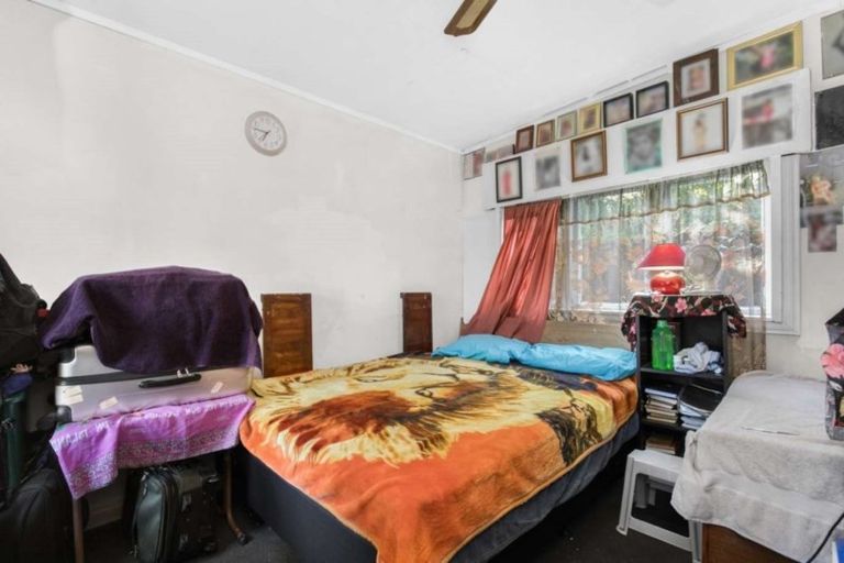 Photo of property in 1/25 Blanes Road, Weymouth, Auckland, 2103