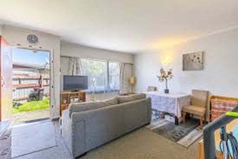 Photo of property in 1/5 Merton Crescent, Pirimai, Napier, 4112