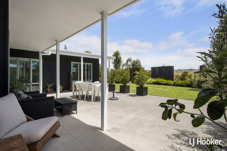 Photo of property in 22 Surfers Avenue, Waihi Beach, 3611