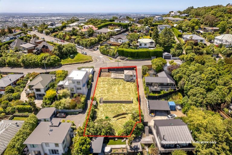 Photo of property in 122 Dyers Pass Road, Cashmere, Christchurch, 8022