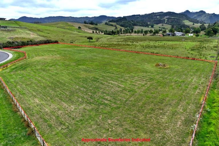 Photo of property in 2 Moya Drive, Matakana, 0985