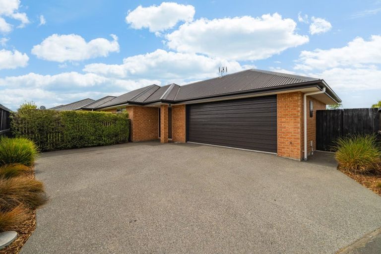 Photo of property in 60 Sutherland Drive, Kaiapoi, 7630